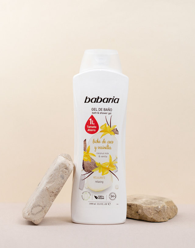 바바리아 코코넛 바닐라 릴렉싱 배쓰&바디워시 1000ml 착용컷