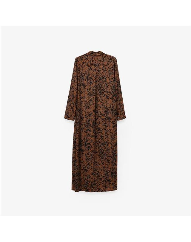 아페쎄 아페쎄 A.P.C. 기네스 레오파드 원피스 VIAKD F35001 CAA 착용컷