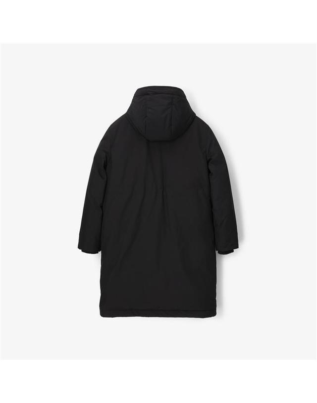 버버리 버버리 LEYBURN 레이번 여성 후드 롱 다운 코트 패딩 블랙 81120631 착용컷