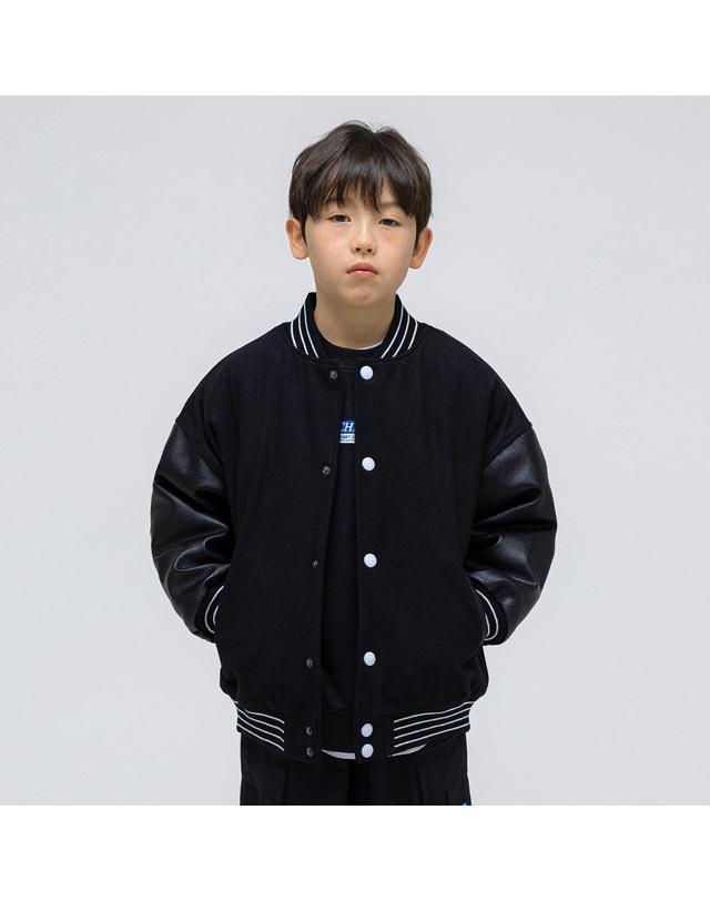리틀뎁 어센틱 바시티 자켓 Black 착용컷