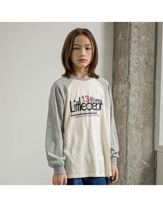 리틀뎁 어센틱 라글란 티셔츠 Grey 착용컷