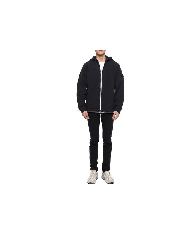 스톤아일랜드 23FW 남성 와펜 패치 후드집업 (7915632F3 V0020 23F) 착용컷