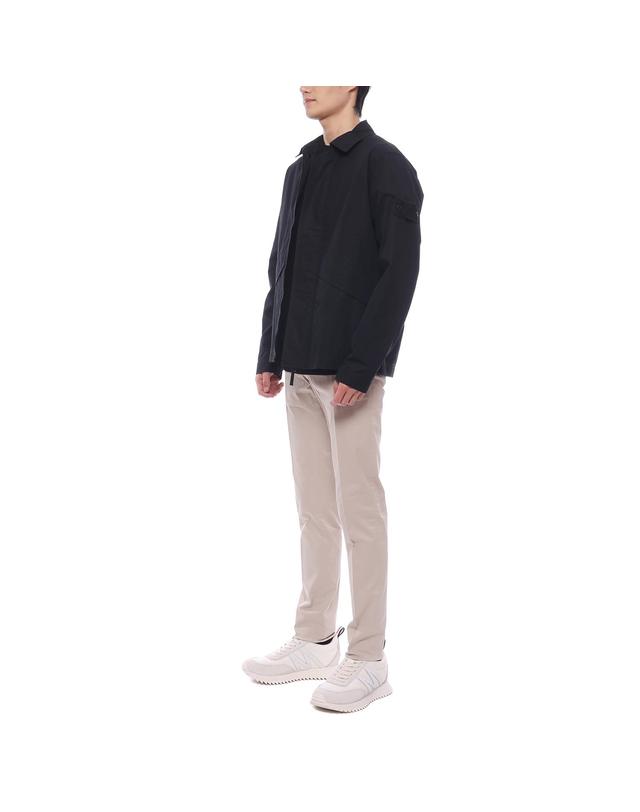 스톤아일랜드 24FW 남성 고스트 피스 집업 재킷 (8115107F1 V0029 24F) 착용컷