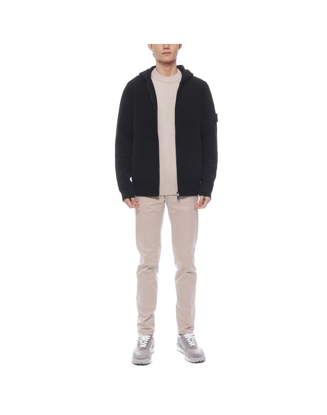 스톤아일랜드 24FW 남성 고스트 피스 울 후드집업 (8115528FA V0029 24F) 착용컷