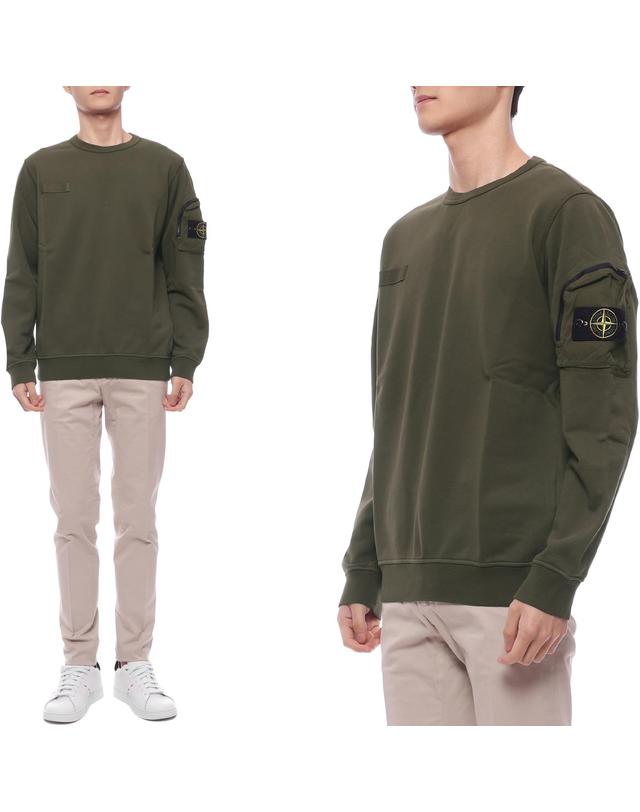 스톤아일랜드 25SS 남성 지퍼 소매 포켓 맨투맨 (K1S156100003 S0123 V0054 25S) 착용컷