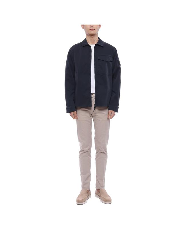 스톤아일랜드 26SS 남성 와펜 패치 오버셔츠 재킷 (L1S151200015 S0012 V0020 26S) 착용컷