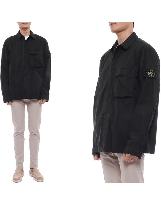 스톤아일랜드 26SS 남성 와펜 패치 오버셔츠 재킷 (L1S151200032 S0003 V0029 26S) 착용컷