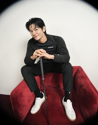 [패딩/기능성] 블랙 남성 하이브리드 패딩 긴팔 라운드 티셔츠