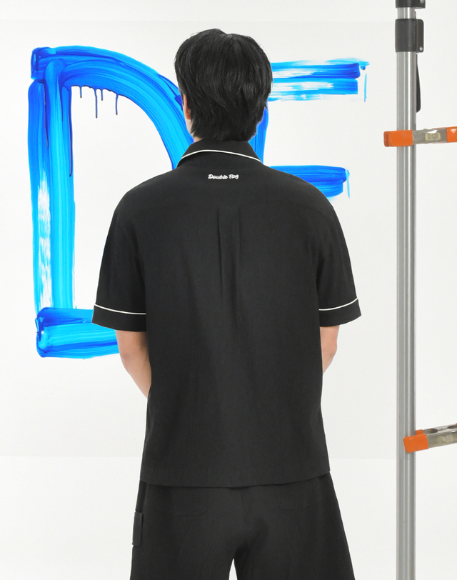 더블플래그 남성 [Micro Pleats] 블랙 남성 Micro Pleats 반팔 여름 남방 착용컷