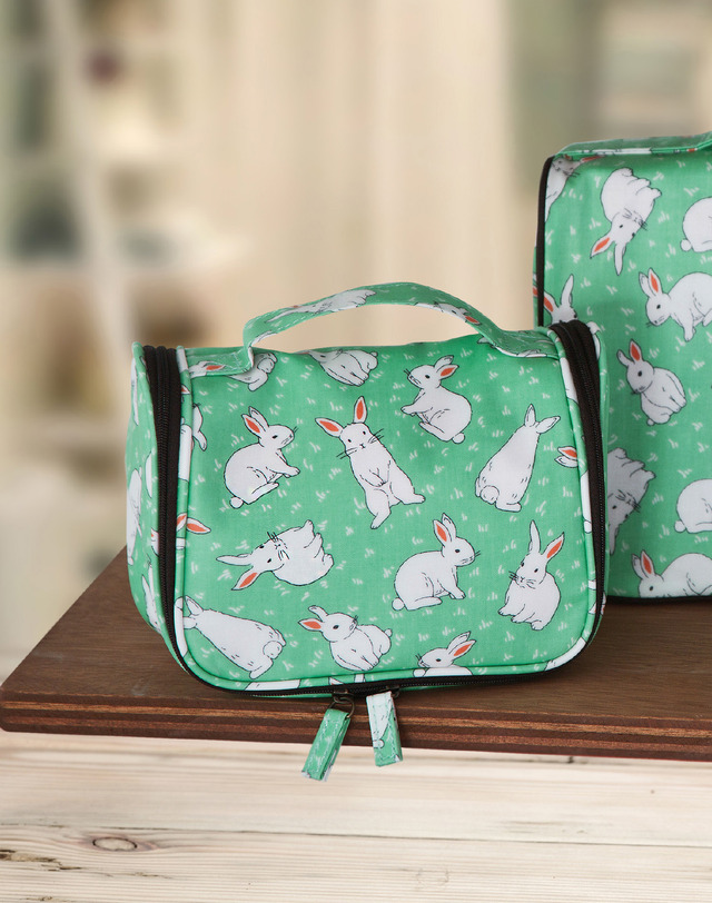 블룸게이트 스위트 래빗 핸들파우치 착용컷