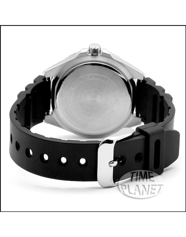 카시오 타임플래닛 CASIO MDV-10-1A1 미니 흑새치 다이버 시계 착용컷