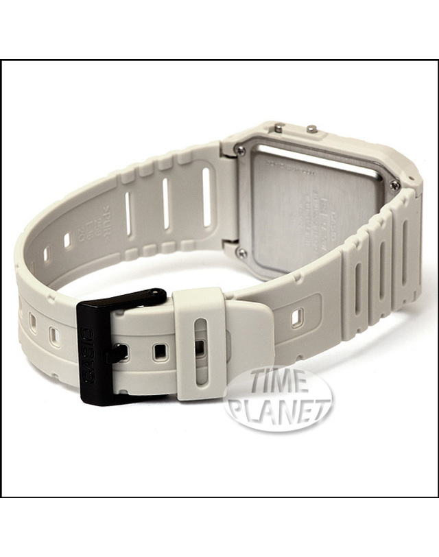 카시오 CASIO CA-53WF-8B 카시오 계산기 시계 착용컷