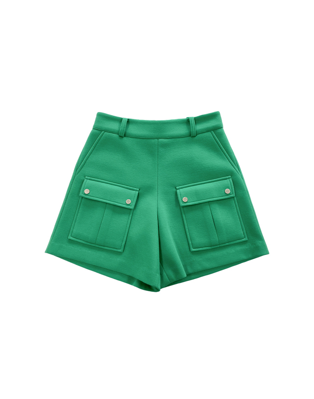 몽버디골프 NEOPRENE CARGO POCKET SHORTS 네오프렌 카고 포켓 숏츠 GREEN 착용컷