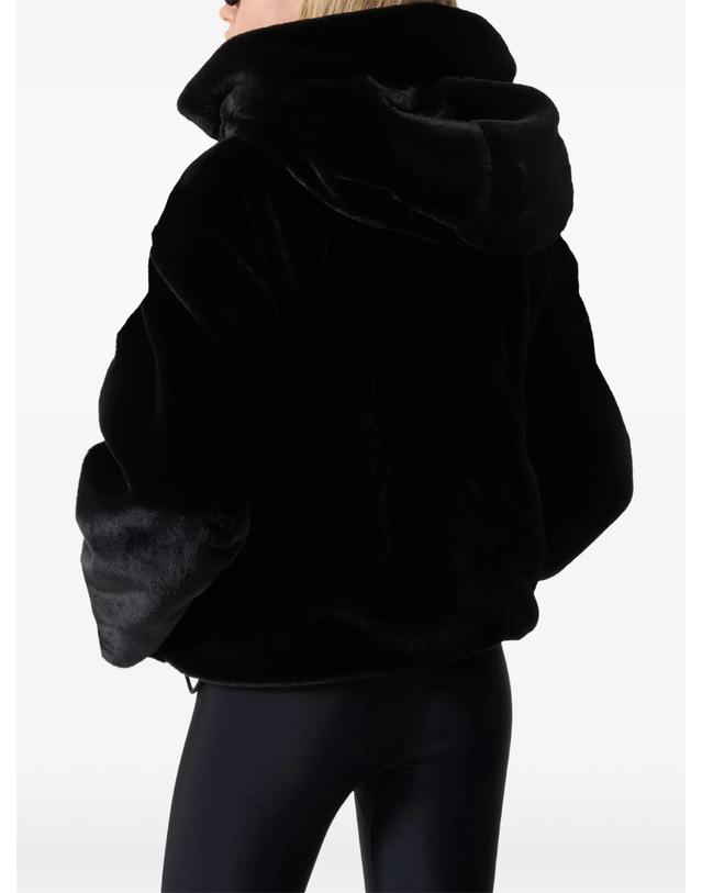 퍼펙트모먼트 [해외직구] 퍼펙트모먼트 faux fur hooded jacket 12317325721864 TP725756320 착용컷