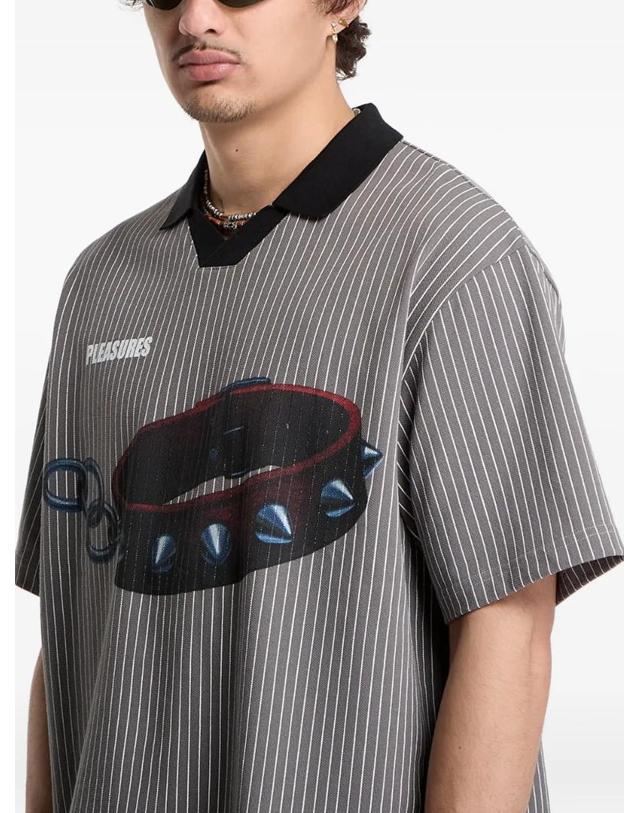 플레저 [해외직구] 26 FW 플레져스 핀스트라이프 그래픽 프린트 폴로 셔츠 P26SP033CHARCOAL TP455439972 착용컷