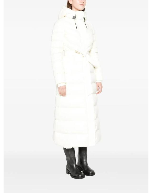 맥케이지 [해외직구] 26 FW Mackage 칼리나 러스트러스 다운 맥시 코트 CALINARZ TP460086808 착용컷