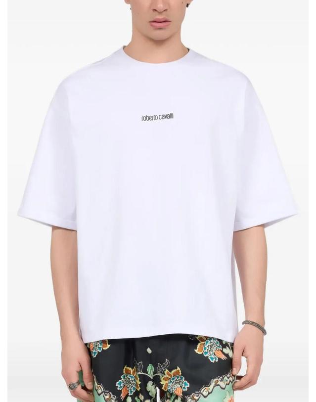 로베르토 카발리 [해외직구] 26 FW 로베르토 카발리 로고 프린트 티셔츠 XNT62EJD060 TP456756936 착용컷
