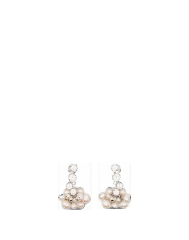 [해외직구] 컴플릿티드 웍스 pearl embellished drop earrings 12219431256328 TP725556535