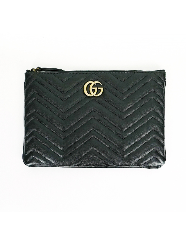 구찌 GUCCI 마몬트 마틀라세 클러치백 파우치 BLACK 525541 0OLET 1000 착용컷