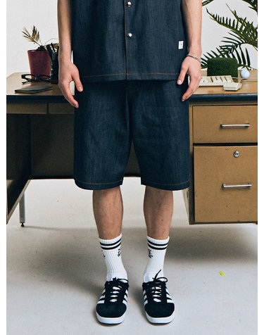 LYOCELL DENIM LOOSE FIT SHORTS