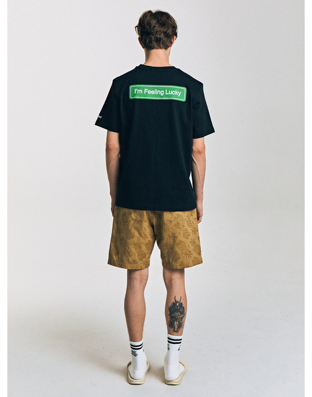 컨티먼트 Gogolf & I’m Feeling Lucky CREW NECK TEE 착용컷
