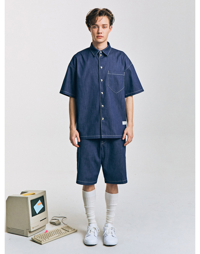 컨티먼트 LYOCELL DENIM LOOSE FIT SHORTS 착용컷