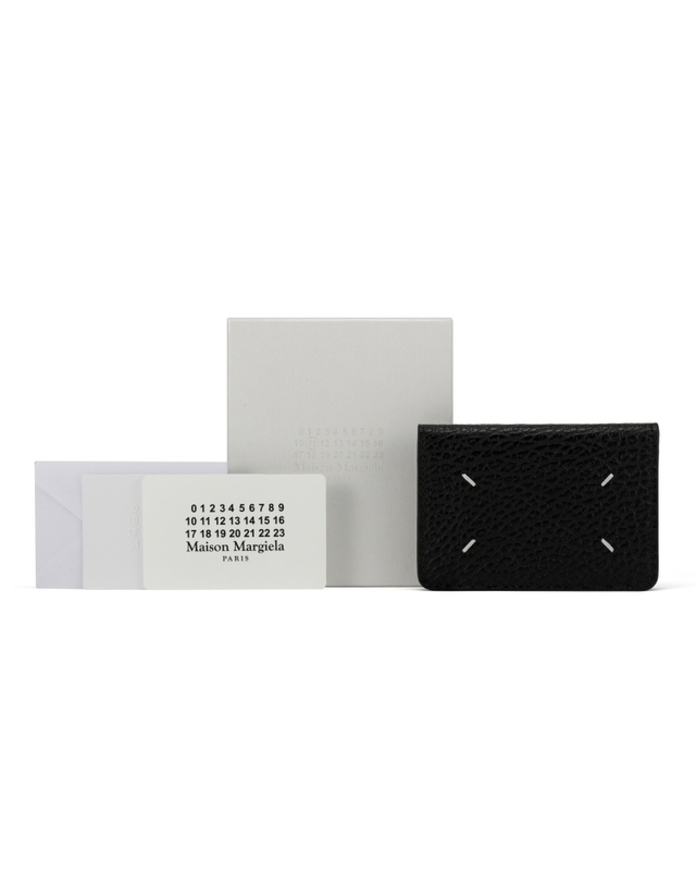 메종 마르지엘라 [메종마르지엘라 MAISON MARGIELA] SA1VX0011 P4455 T8013 공용 카드지갑 착용컷