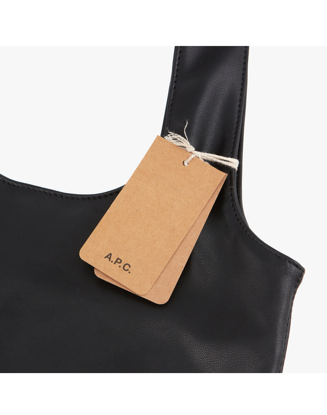아페세 [아페쎄 APC] PUAAT M61861 LZZ BLACK 공용 토트백 착용컷