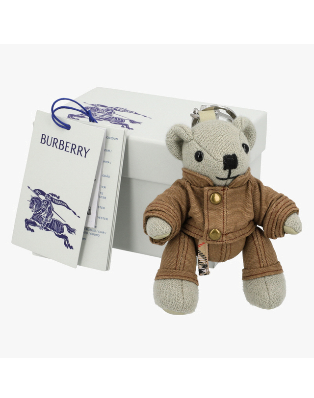 버버리 [버버리 BURBERRY] 8112340 A4151 공용 키링 착용컷