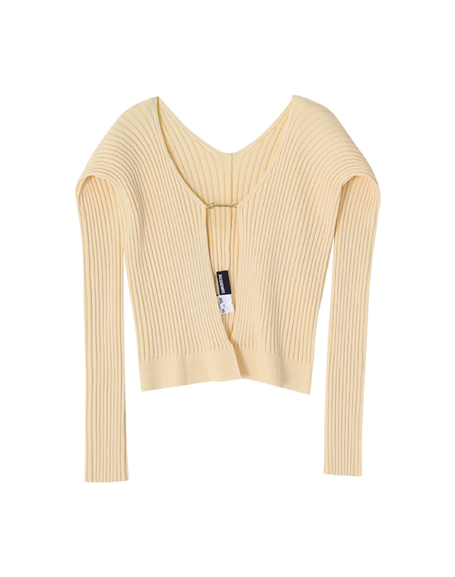 자크뮈스 [자크뮈스 JACQUEMUS] 223KN500-2190 212 여성 가디건 착용컷