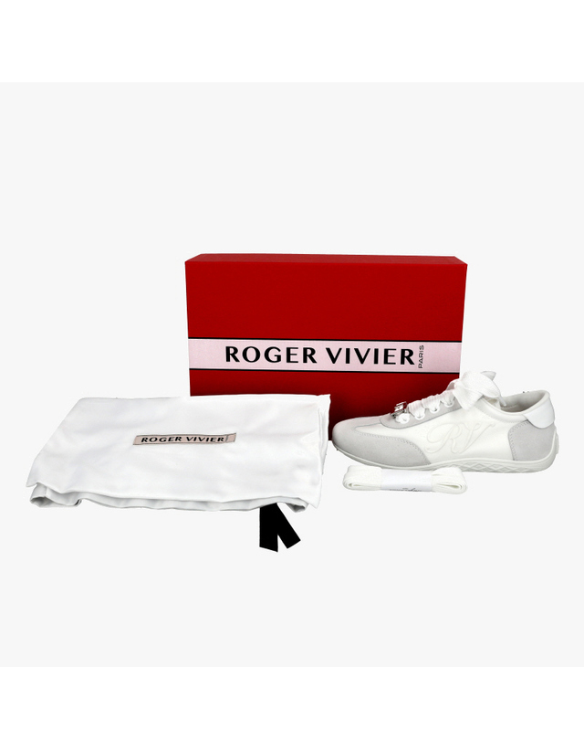 로저 비비에 [로저비비에 ROGERVIVIER] RVW79342800 TNM 89JH 여성 스니커즈 착용컷