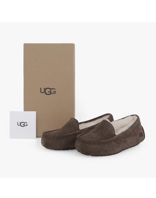 어그 [어그 UGG] 1106878 ESP 여성 플랫슈즈 착용컷