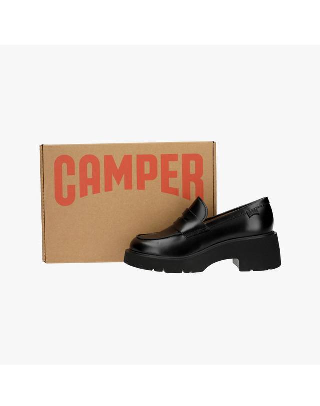 캠퍼 [캠퍼 CAMPER] K201425-002 여성 로퍼 착용컷