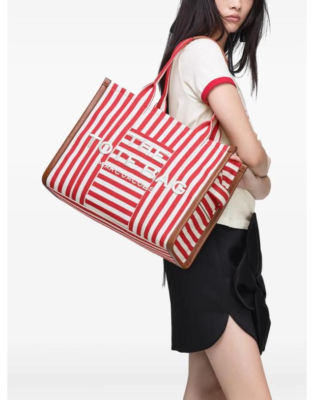 마크 제이콥스 [해외직구] 26 FW 더 토트 백 라지 스트라이프 패턴 백 2S6HTT020H020 TP459397709 착용컷