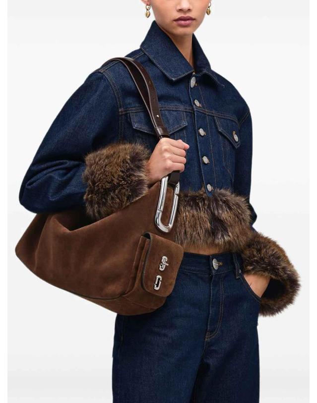 마크 제이콥스 [해외직구] 26FW 다크 브라운 레더 앤 Suede 숄더 백 2F6HSH023H01206 TP582142590 착용컷