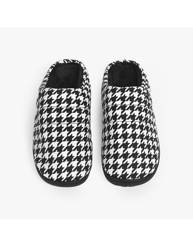 수부 스부 SUBU HOUNDS TOOTH (SB-17) 오리지널 퍼머넌트 F-라인 하운즈 투스 체크 기모 패딩 슬리퍼 착용컷