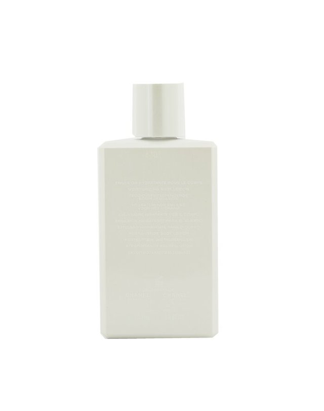 샤넬 샤넬 코코 마드모와젤 모이스춰라이징 바디 로션 미국제조 200ml 착용컷