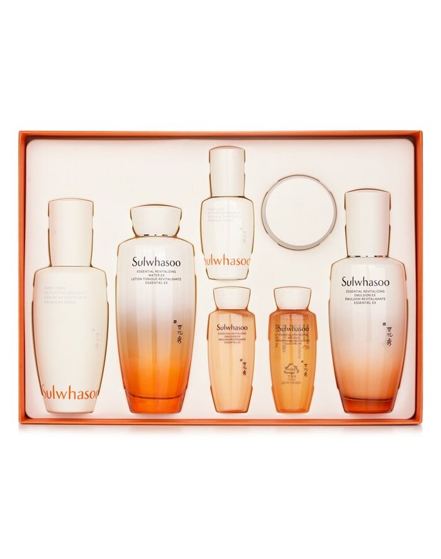 설화수 설화수 에센셜 퍼스트케어 세트: 윤조에센스 6세대 90ml + 자음유액 EX 125ml + 자음유액 3pcs 착용컷