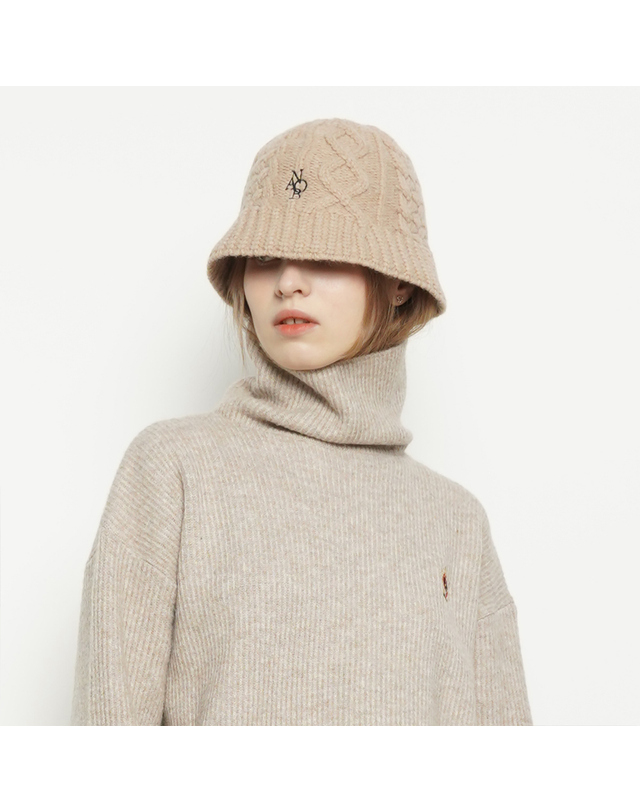 에이본 MW22 twisted knit bucket hat beige 착용컷