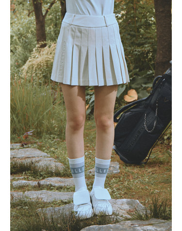[챌린저] 여성 페이크 레더 로고엠보 잔플리츠 큐롯 샌드