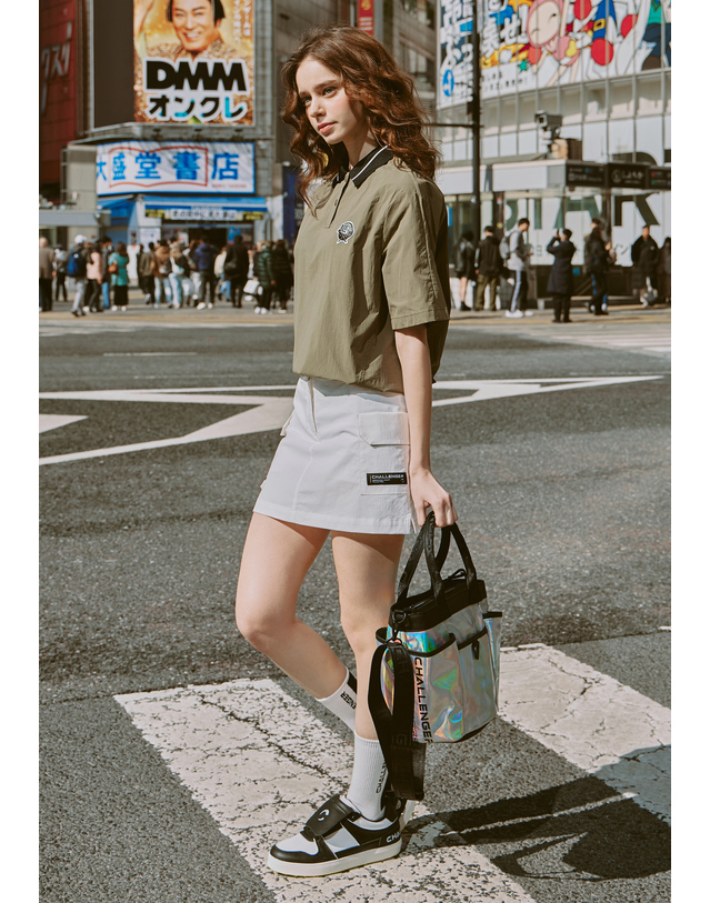 챌린저 [챌린저] 메탈릭 홀로그램 멀티포켓 여성 토트백 실버_CHD5WBG0592SV 착용컷
