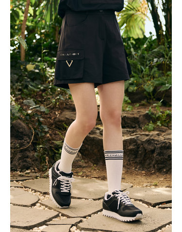 [온라인단독] [챌린저] 여성 라이트 실키 나일론 메쉬안감 카고포켓 반바지 블랙