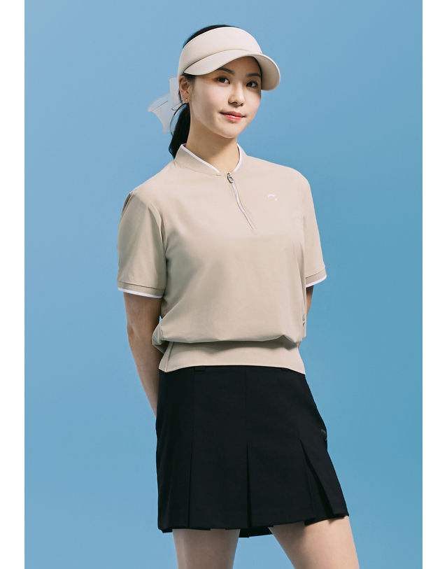 챌린저 [챌린저] 여성 셔링 포인트 반집업 스타디움 카라 우븐탑 베이지 착용컷