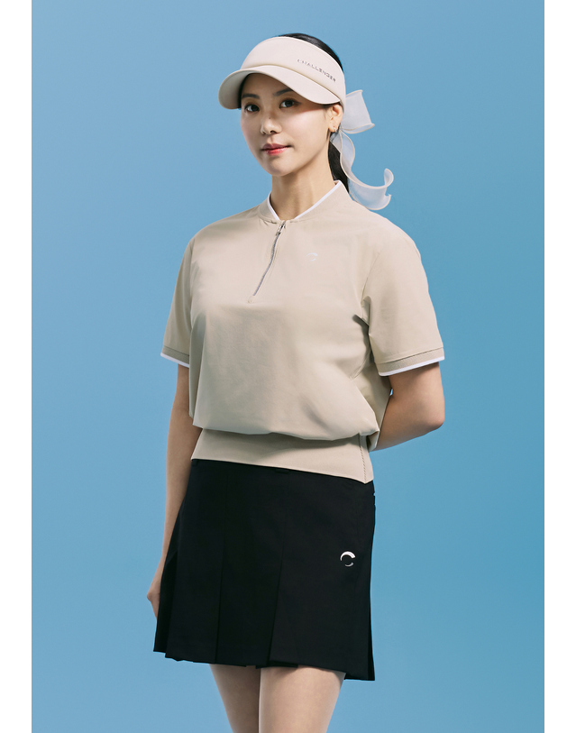 챌린저 [챌린저] 여성 셔링 포인트 반집업 스타디움 카라 우븐탑 베이지 착용컷