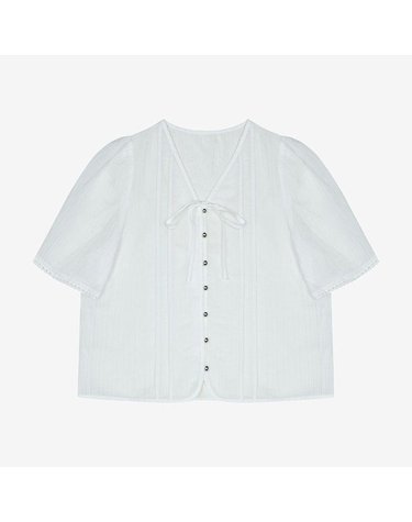 [갤러리아] [SI]리본 콩단추 노카라 블라우스(SHM2646EBB)