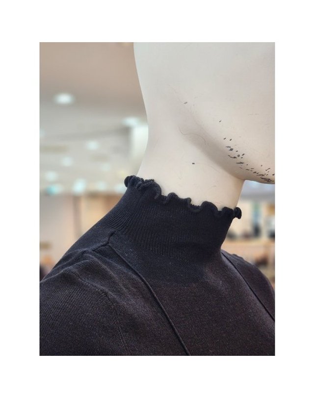 씨 [갤러리아] [SI][25F/W] 물결 파이핑 탑 (SLUCX2967) 착용컷