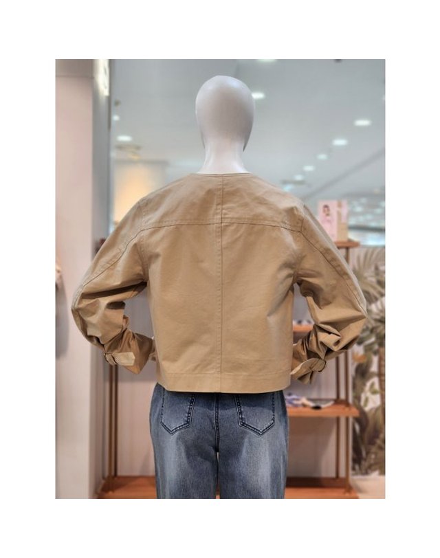 씨 [갤러리아] [SI][25S/S] 포켓 자수 노카라 자켓 (SKMAC0192) 착용컷