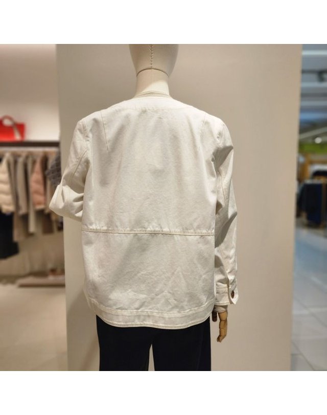 아이잗바바 [갤러리아] 아이잗바바 청 ,라운드넥 데님자켓 BP4E0JK471 착용컷