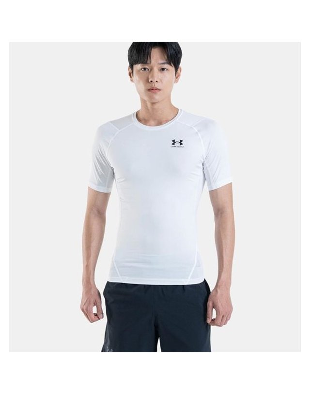 언더아머 [갤러리아] [언더아머] 남성 HeatGear 컴프레션 기능성 이너웨어 반팔 1361518 착용컷