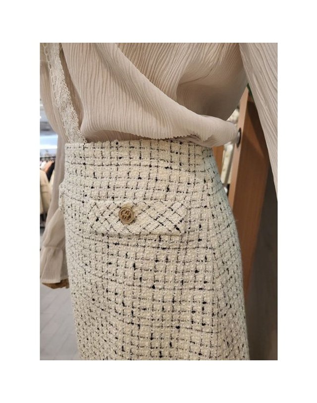 리안뉴욕 [갤러리아] F/W A라인트위드셋업미니스커트 RRAWSK03A 착용컷